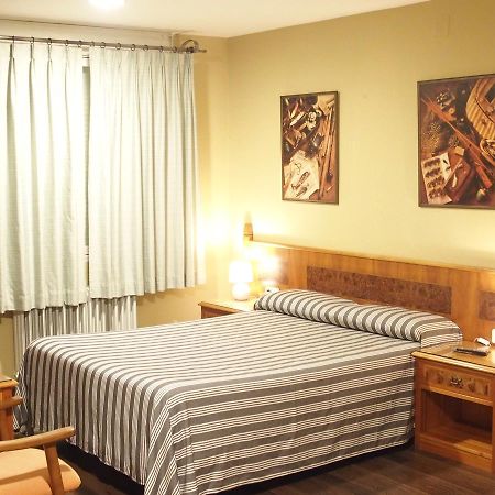 Hotel El Tablazo Villalba de la Sierra Buitenkant foto