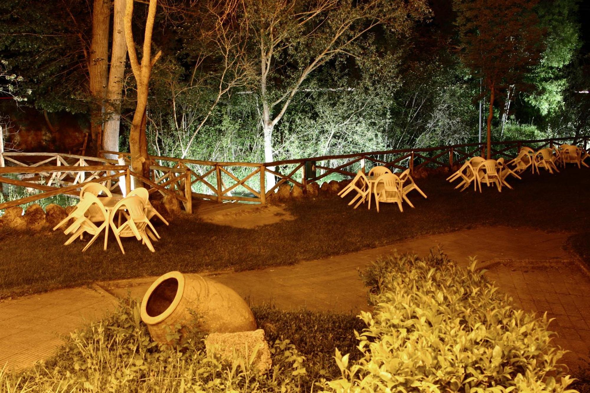 Hotel El Tablazo Villalba de la Sierra Buitenkant foto